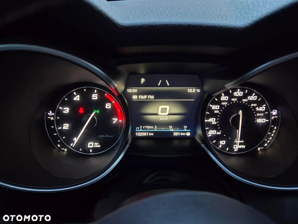 Alfa Romeo Stelvio 2.0 Turbo Veloce Q4 - 26
