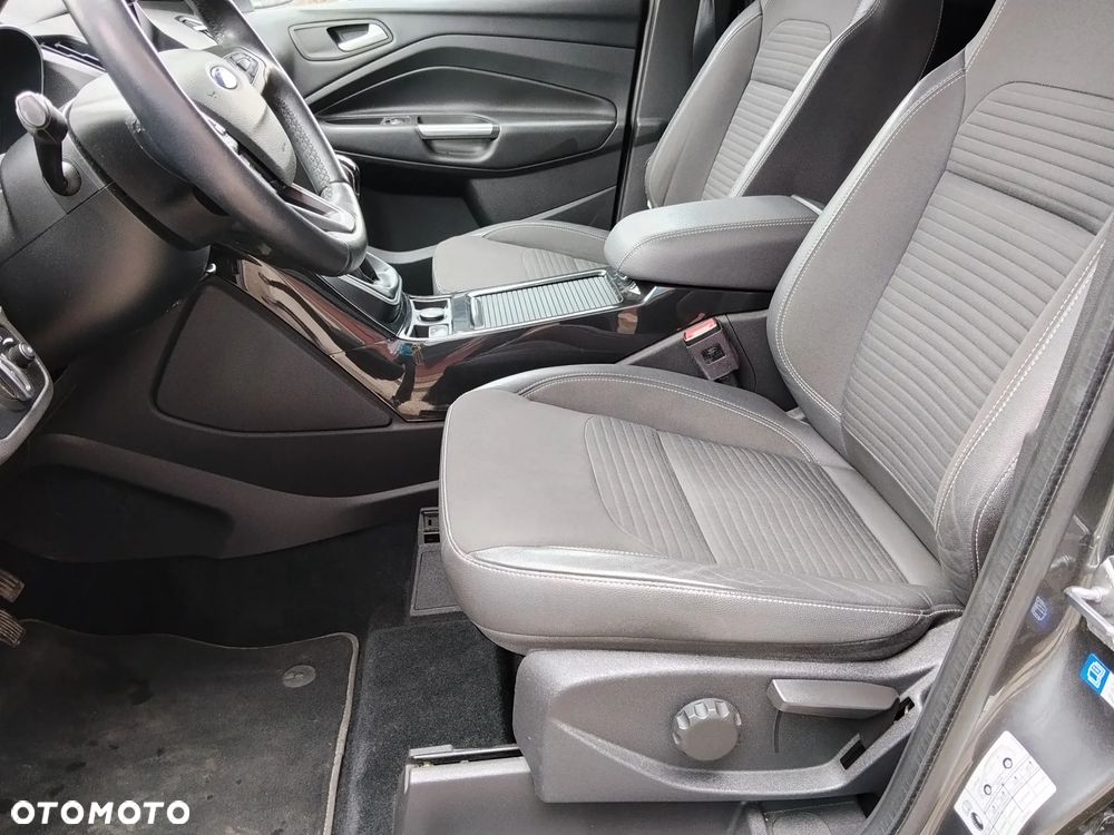 Ford Kuga 1.5 TDCi FWD Titanium - 14