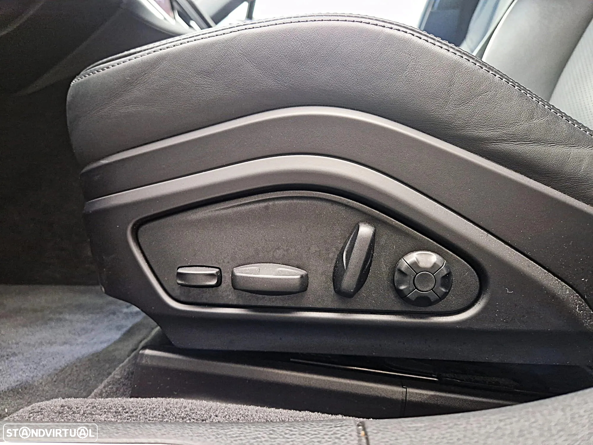 Porsche Panamera 4 E-Hybrid - 19