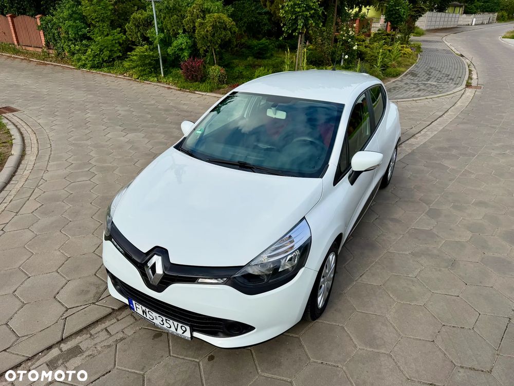 Renault Clio 1.2 16V 75 Life - 14