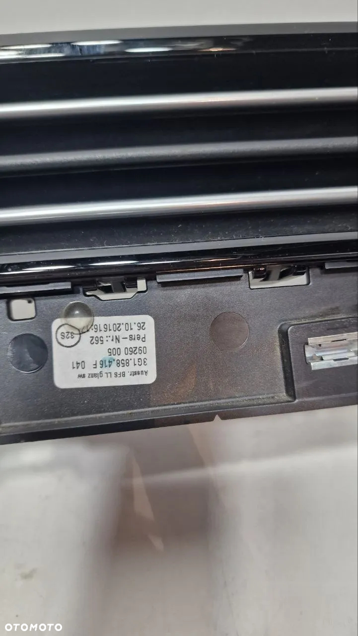 KRATKA NAWIEWU KONSOLI VW PASSAT B8 3G1858416 - 3