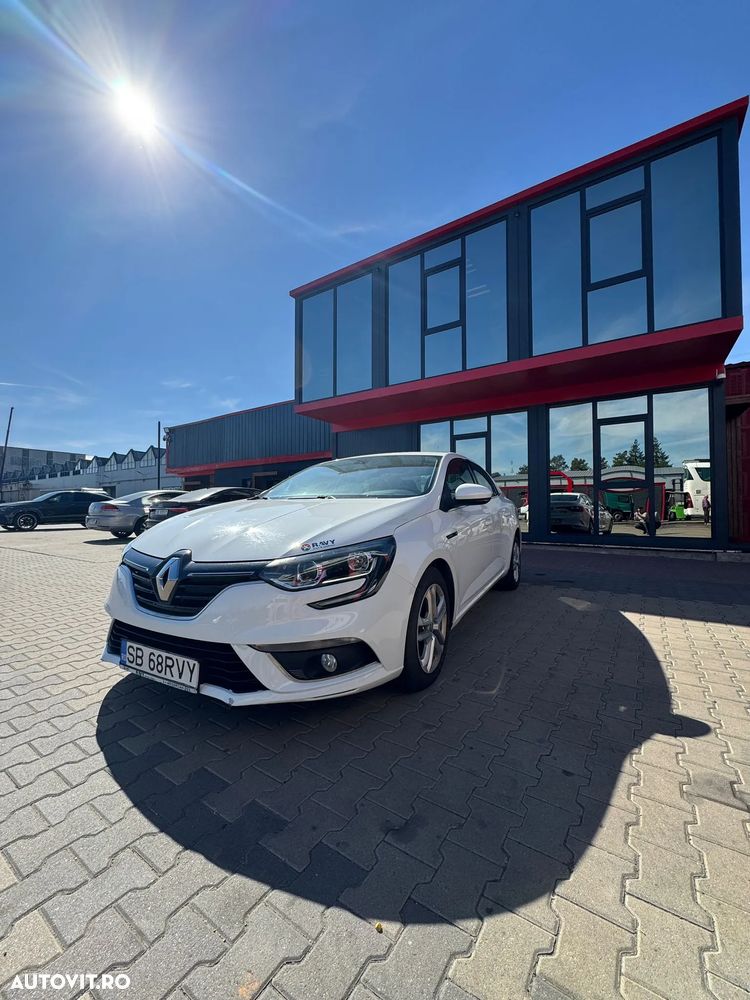 Renault Megane ENERGY dCi Intens - 13