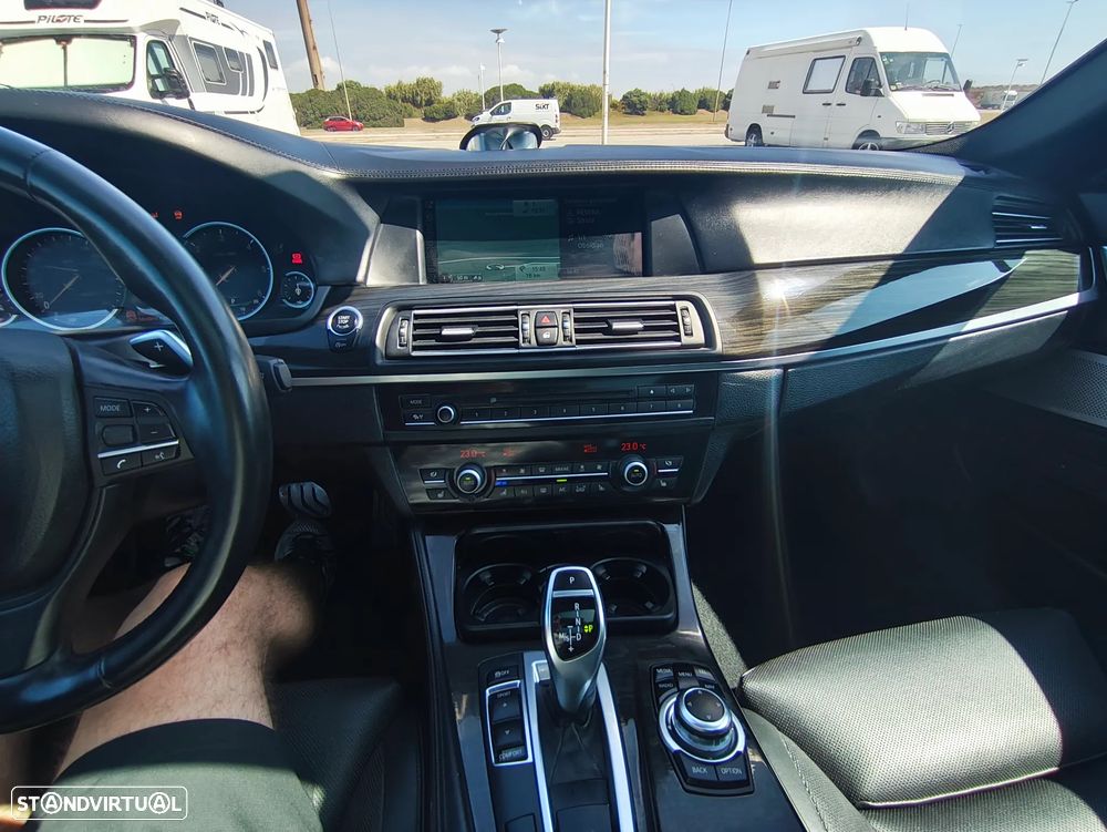 BMW 525 d Pack M Auto - 26