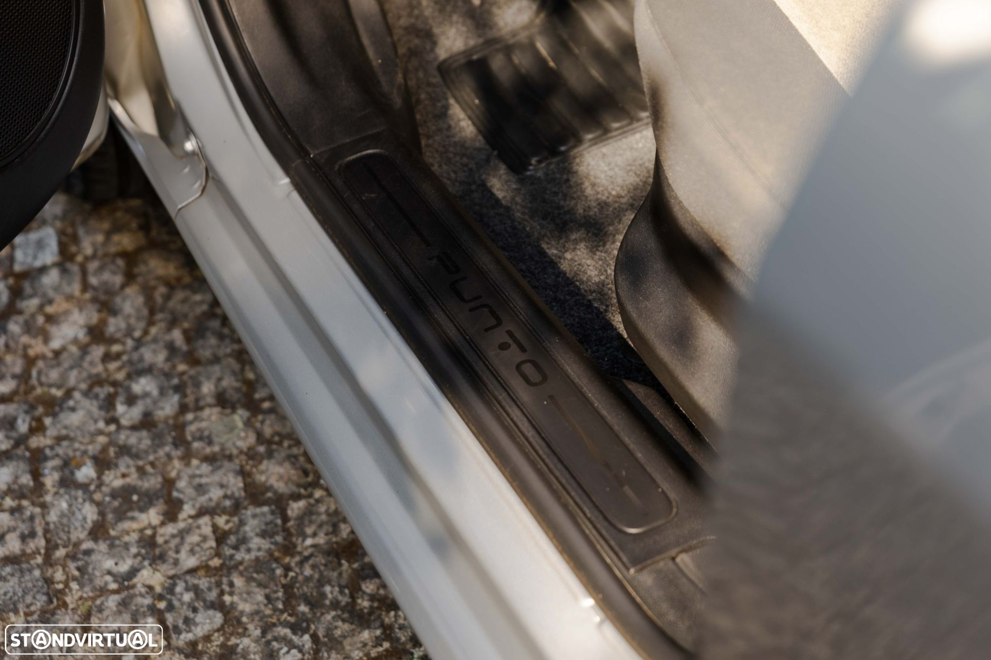 Fiat Grande Punto - 11