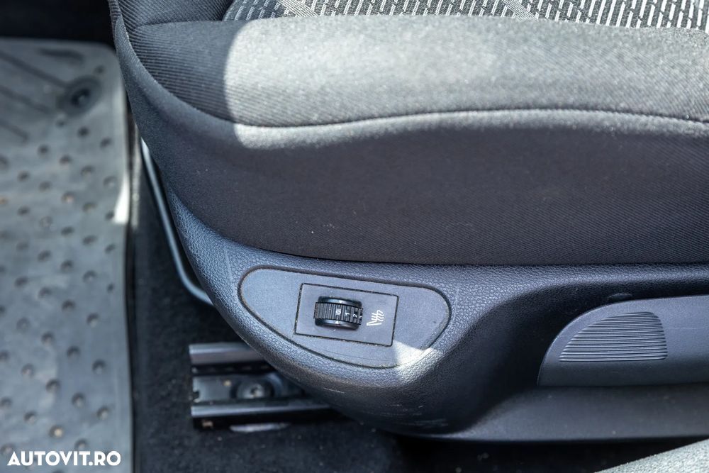 Peugeot 308 HDi FAP 92 Access - 12