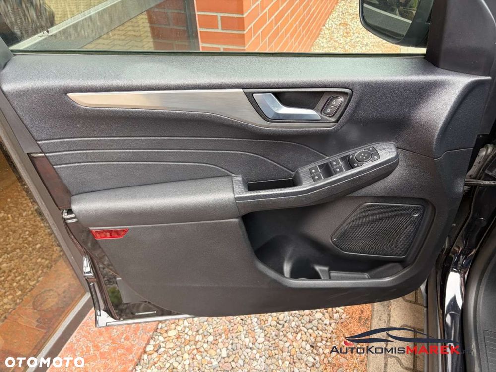 Ford Kuga 1.5 EcoBlue TITANIUM - 30
