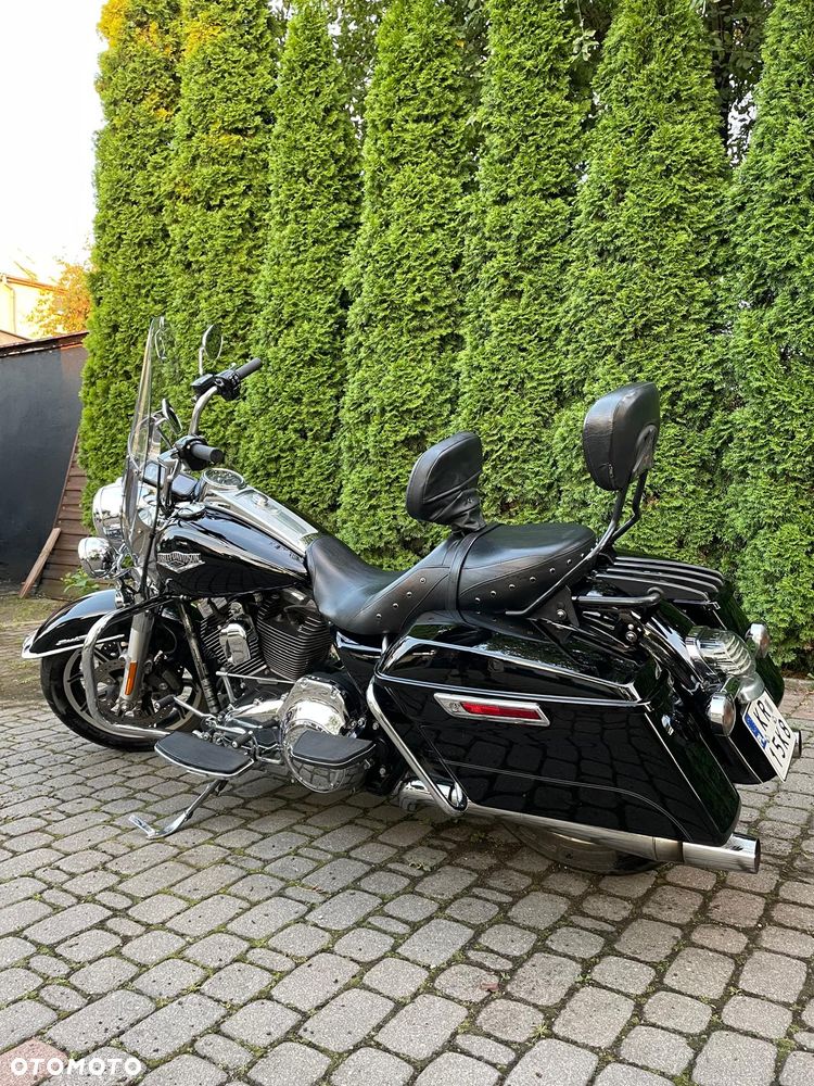 Harley-Davidson Touring Road King - 2