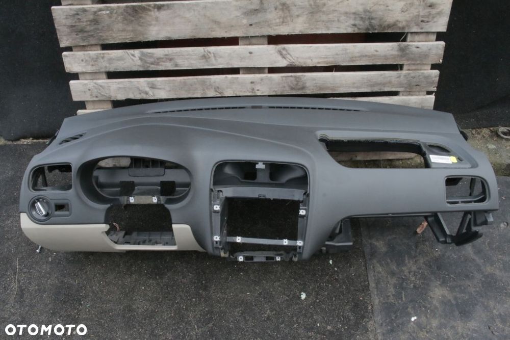 konsola deska VW Polo 6R V - 1