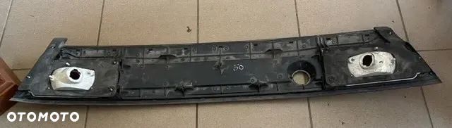 BLENDA KLAPY BAGAŻNIKA MAZDA 323F - 2