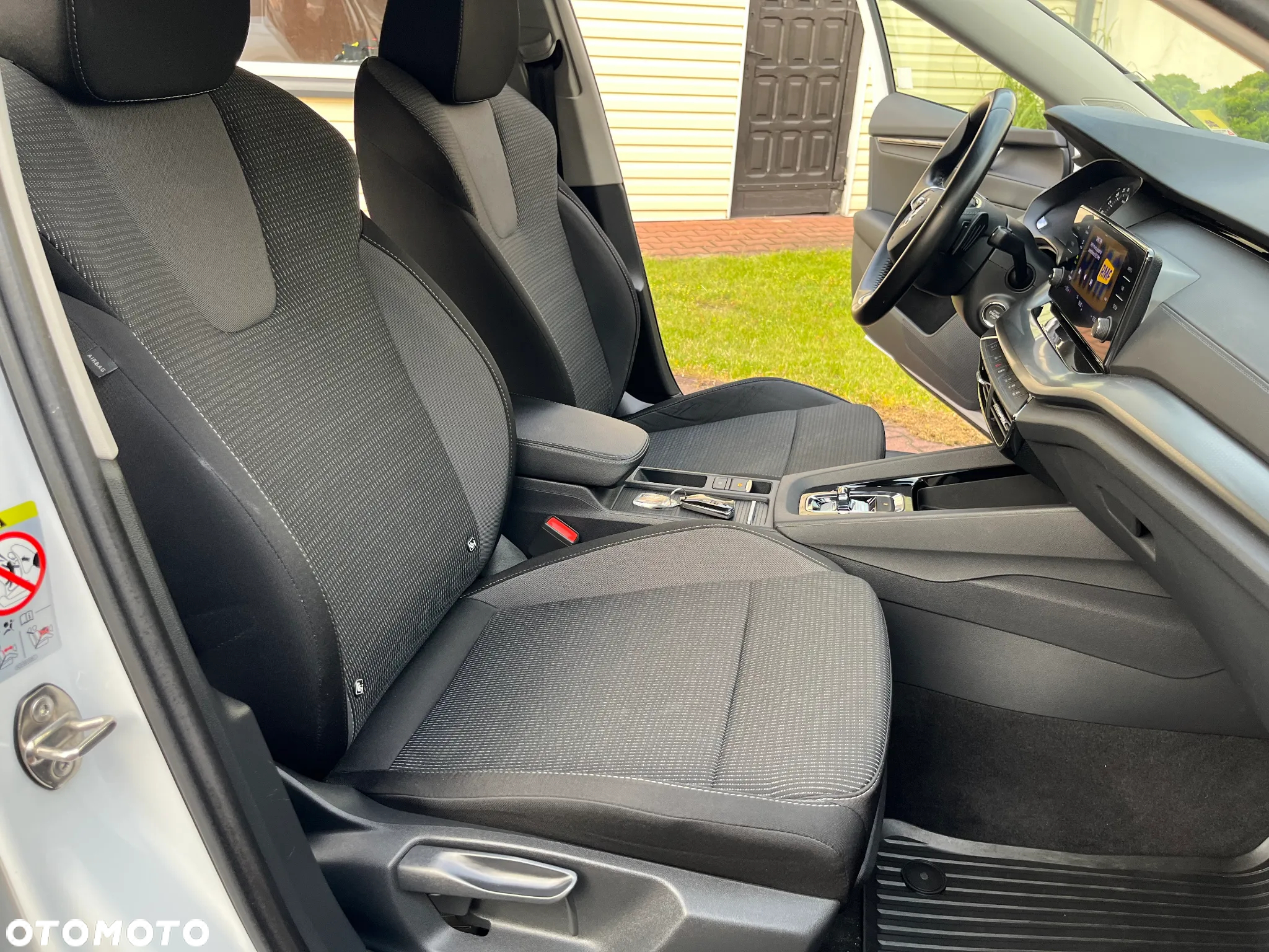 Skoda Octavia 2.0 TDI Ambition DSG - 25