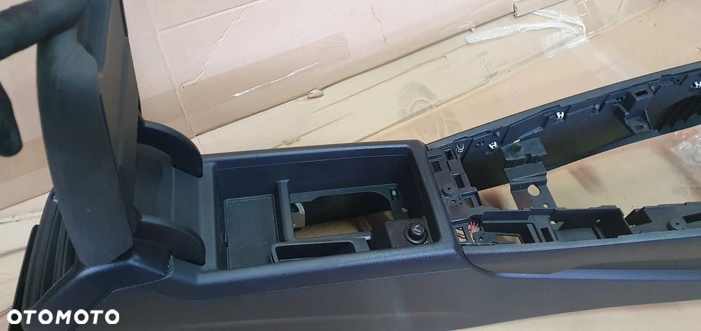 Tunel środkowy podłokietnik Audi A4 B9 8W1863241A - 5