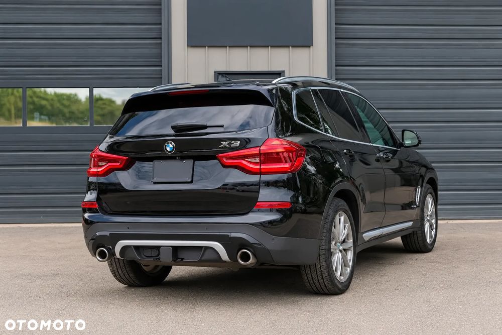 BMW X3 xDrive30i Advantage sport - 7