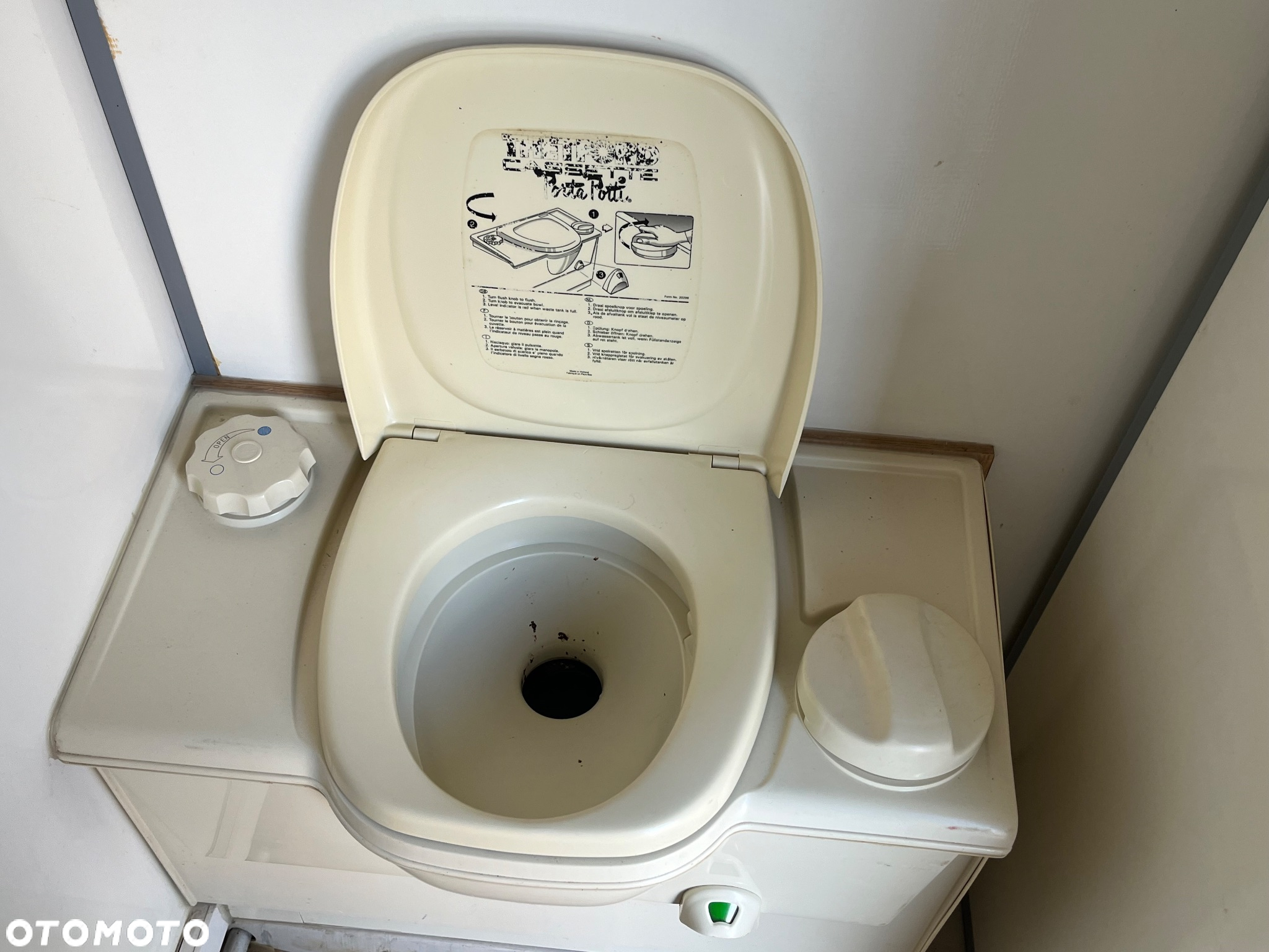 Przyczepa socjalna budowlana biurowa wc - 10