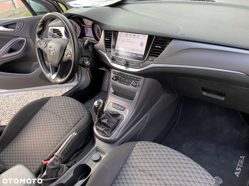Opel Astra 1.4 Turbo Dynamic - 23