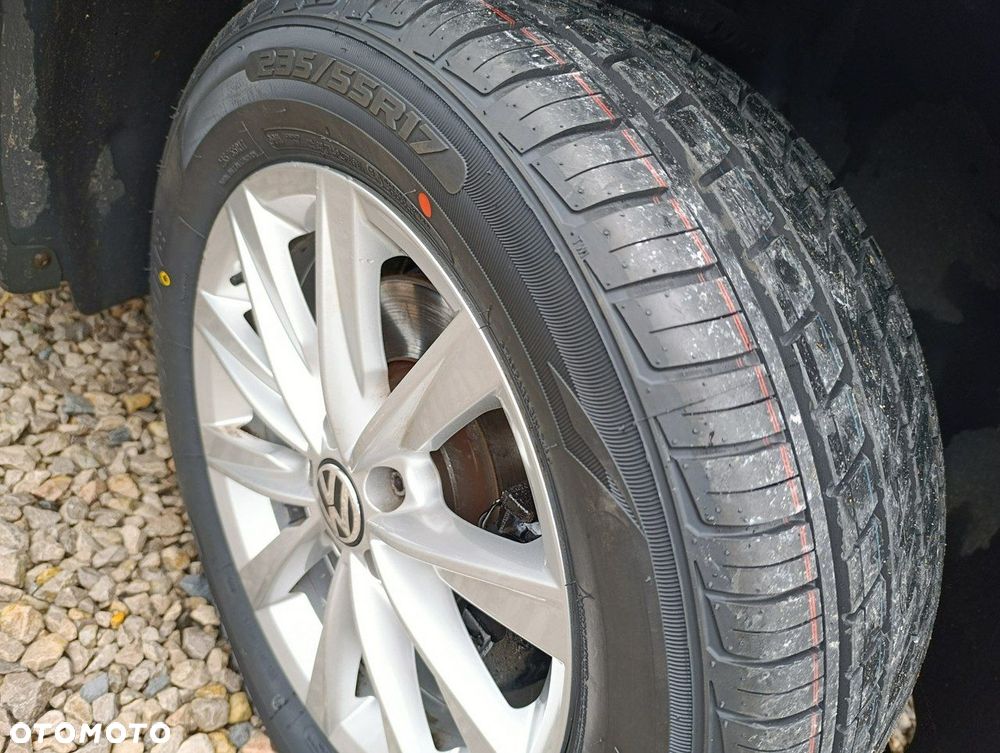 Volkswagen Tiguan - 23