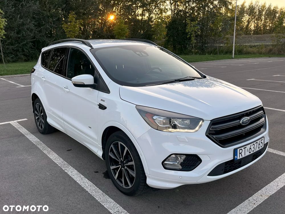 Ford Kuga 2.0 TDCi AWD ST-Line - 11