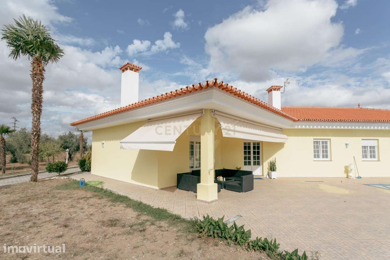 Moradia T4 com piscina, vinha e olival em Reguengos de Monsaraz - Grande imagem: 4/28