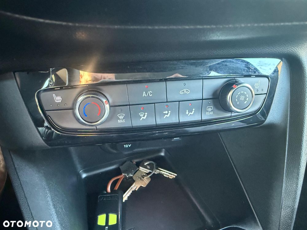 Opel Corsa 1.2 Elegance S&S - 38