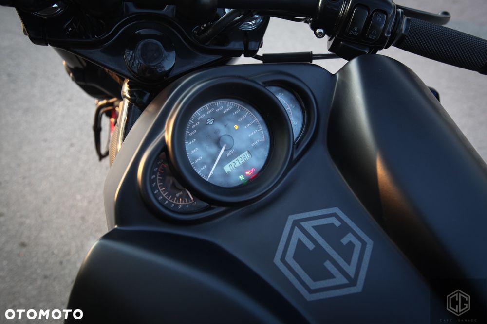 Harley-Davidson V-Rod Night Rod - 10