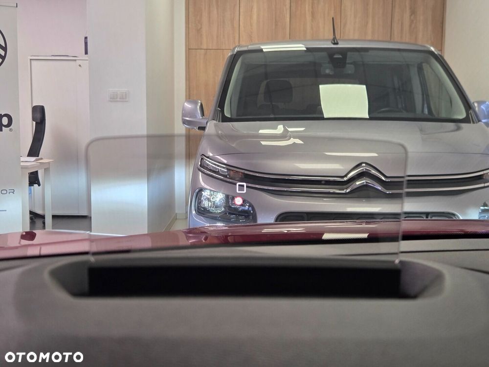 Citroën C4 1.2 PureTech Max S&S EAT8 - 19