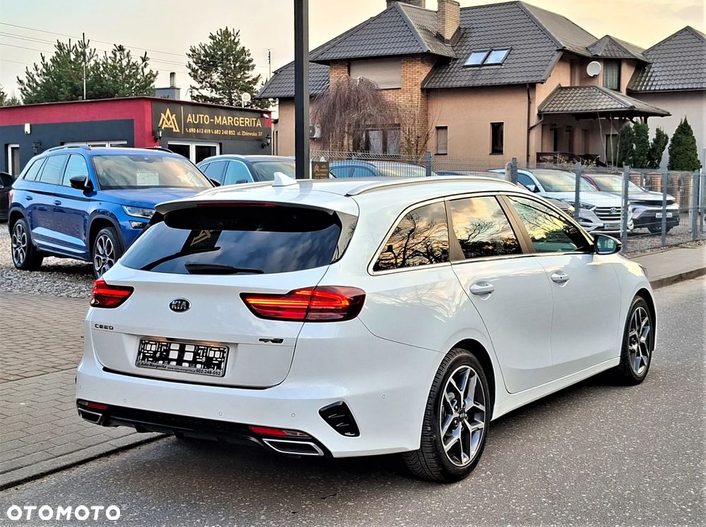 Kia Ceed 1.5 T-GDI DCT7 OPF GT Line - 10