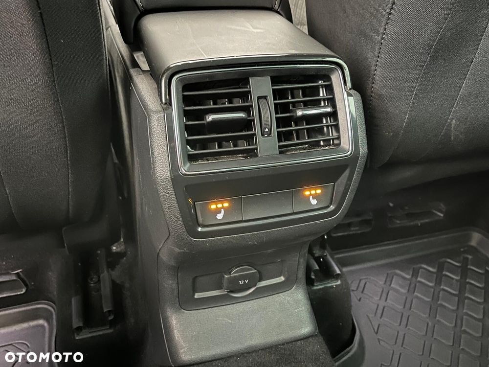 Skoda Karoq 2.0 TDI SCR 4x2 Style DSG - 30