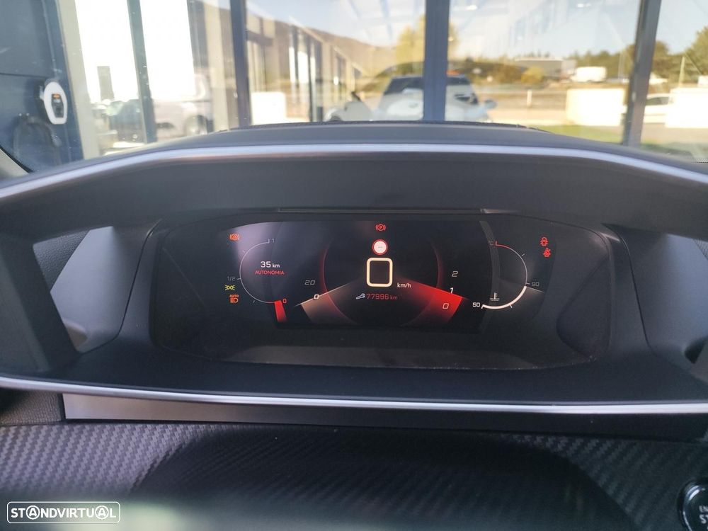 Peugeot 2008 1.2 PureTech GT Line - 30