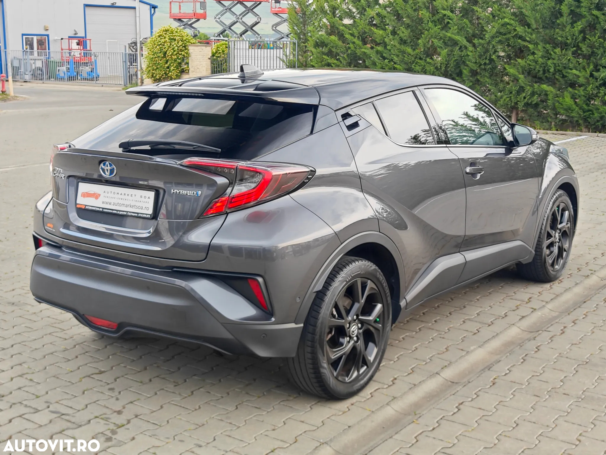 Toyota C-HR 1.8 HSD 122 CP 4x2 CVT C-ult Style bi-tone - 4
