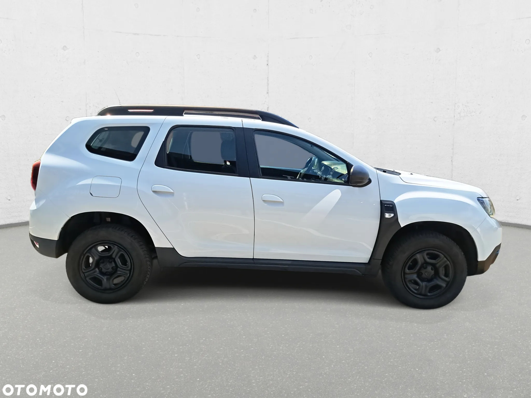 Dacia Duster 1.6 SCe Comfort 4WD - 4