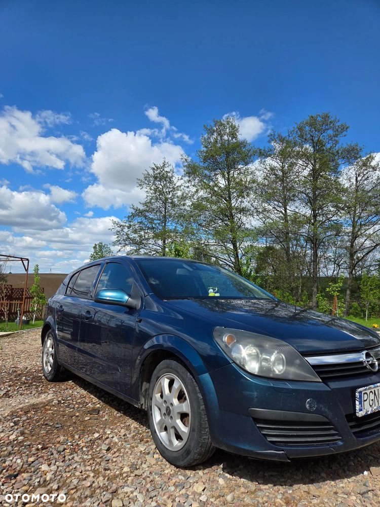Opel Astra 1.4 111 - 2
