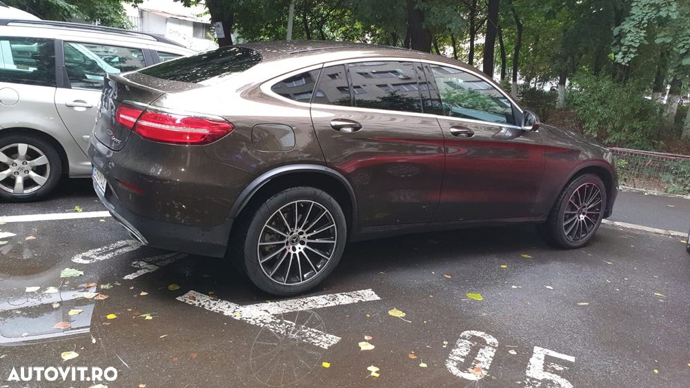 Mercedes-Benz GLC 300 d 4MATIC - 5