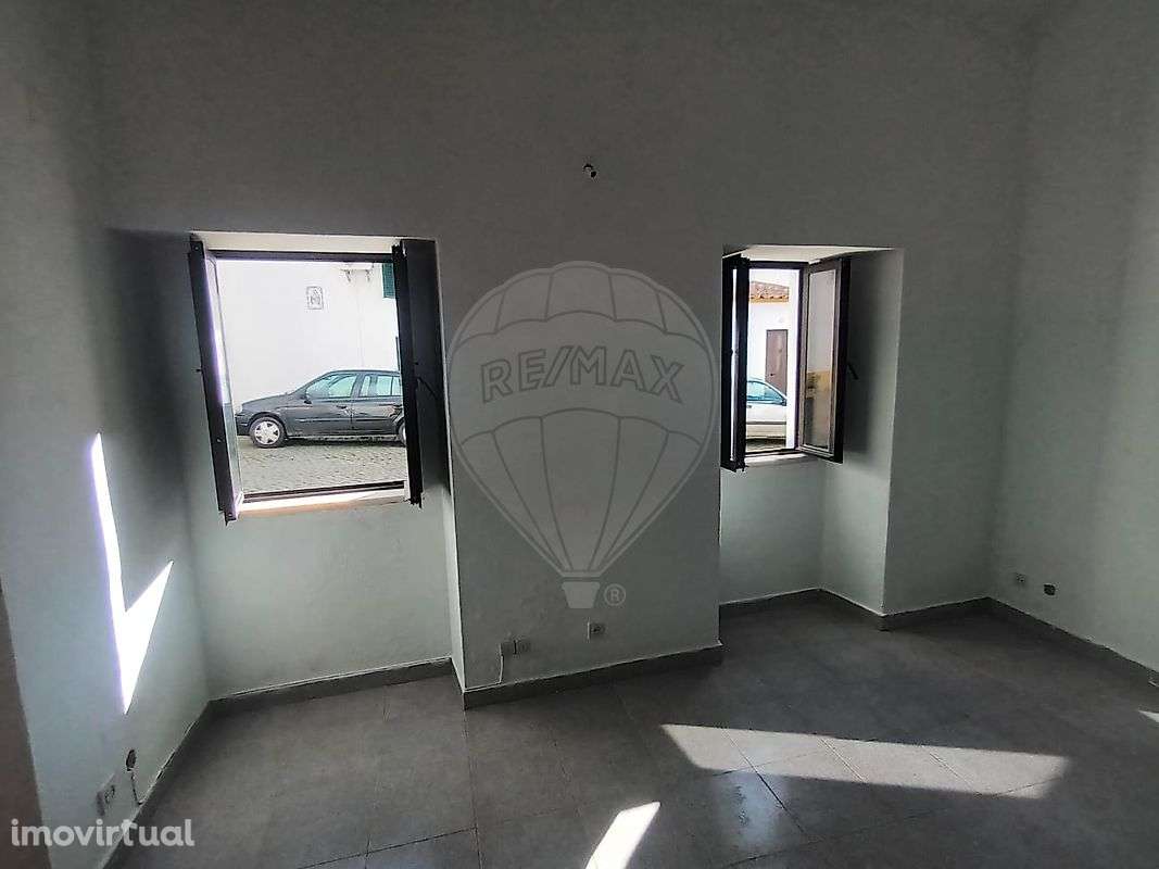 Moradia T3 para venda - Grande imagem: 2/10