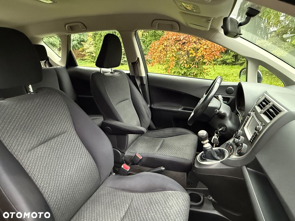 Toyota Verso S 1.4 D-4D Comfort - 16
