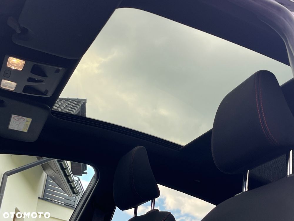 Ford Fiesta 1.5 TDCi S&S ST-LINE X - 16