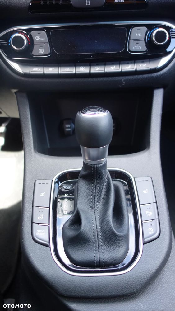 Hyundai i30 1.4 T-GDI GPF Comfort DCT - 24