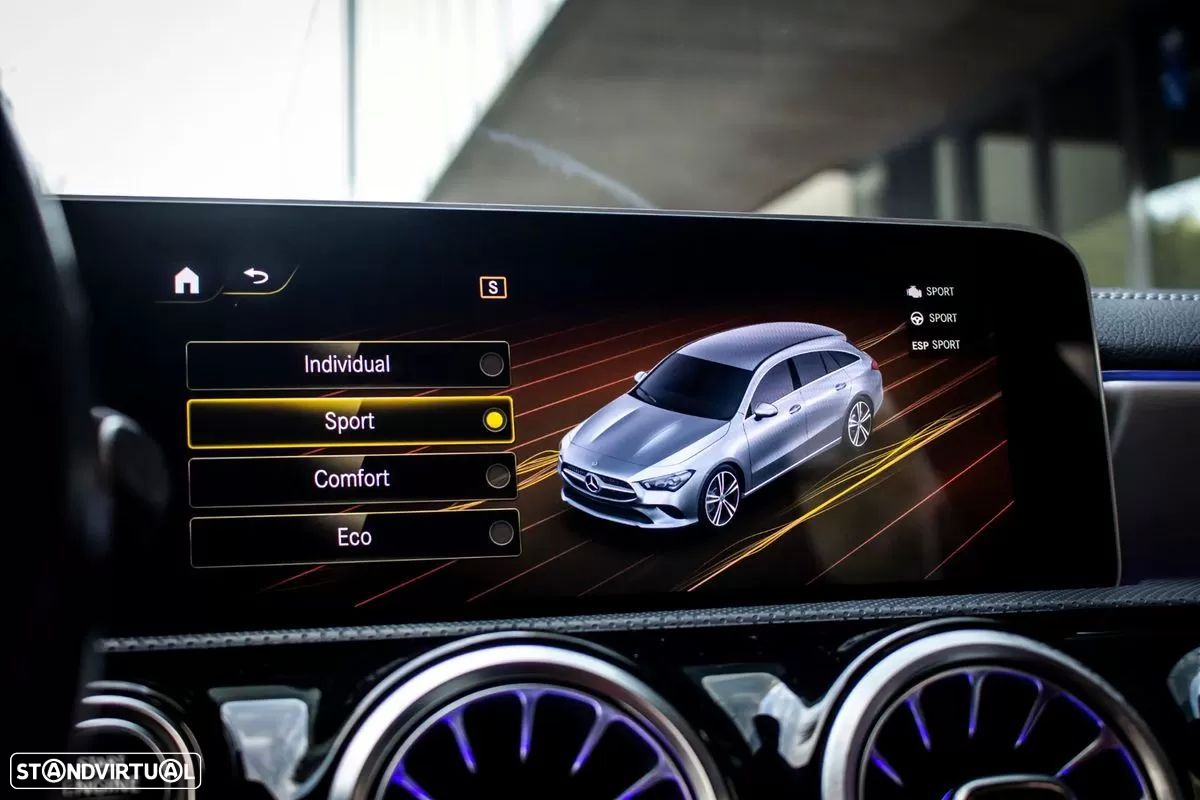 Mercedes-Benz CLA 200 d Shooting Brake AMG Line Aut. - 54