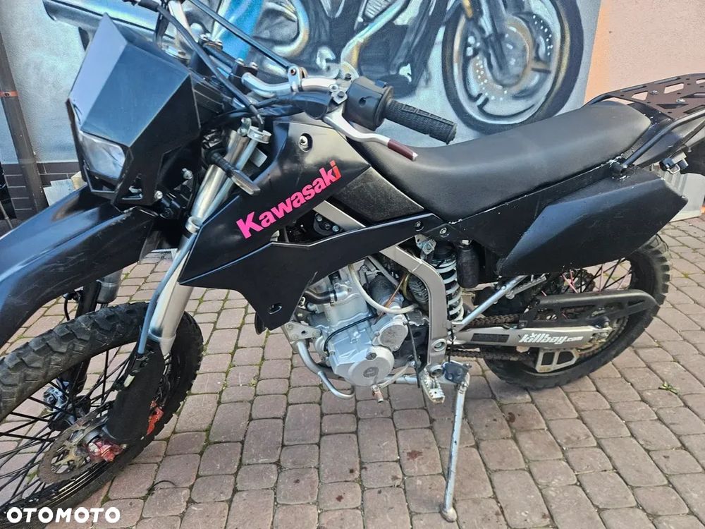 Kawasaki Inny - 21