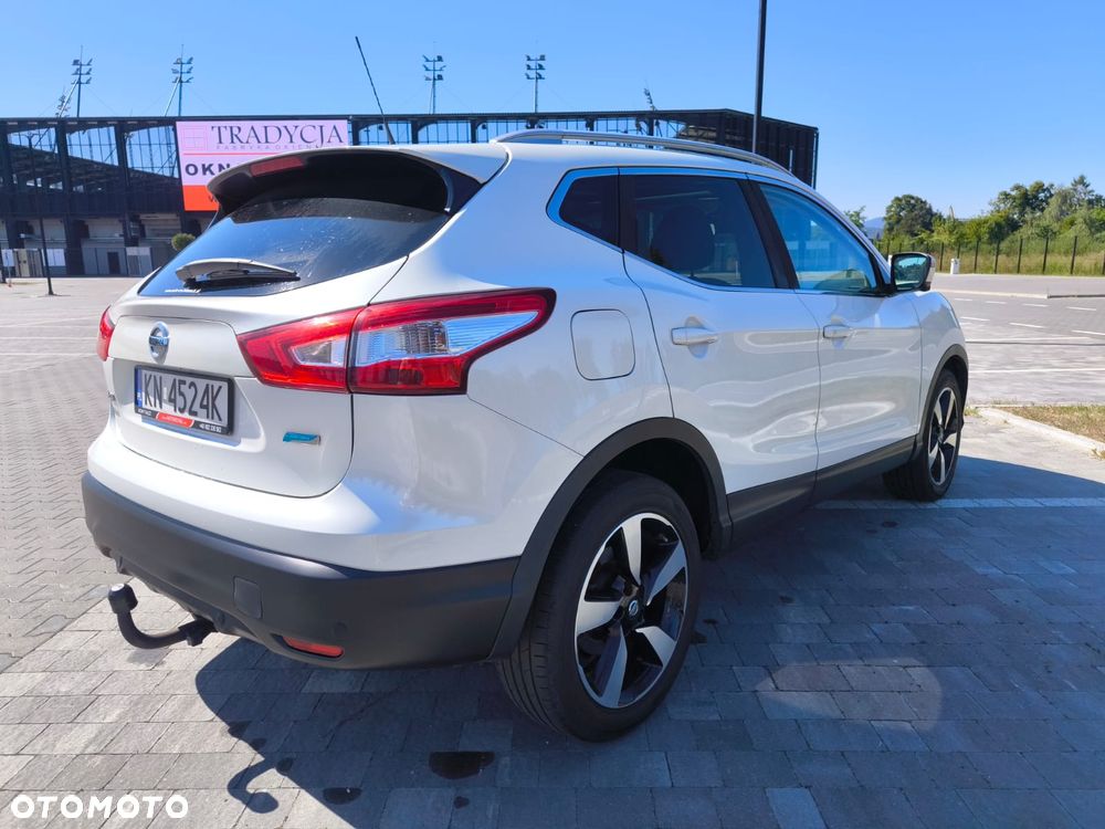 Nissan Qashqai 1.5 dCi Visia - 4
