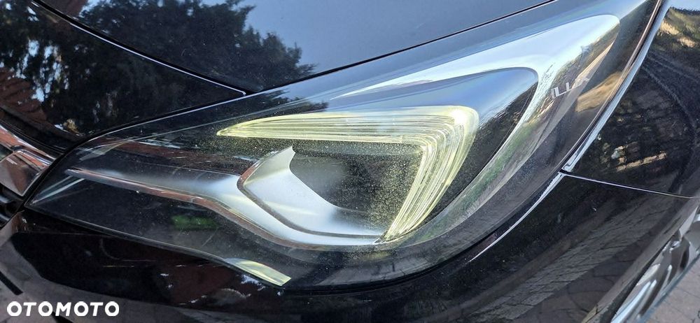 Opel Astra 1.4 T Elite S&S - 40