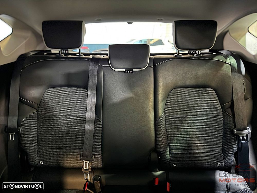 Renault Captur 1.0 TCe Intens - 38