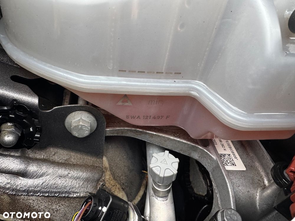 Volkswagen Tiguan 2.0 TDI SCR DSG R-Line - 11