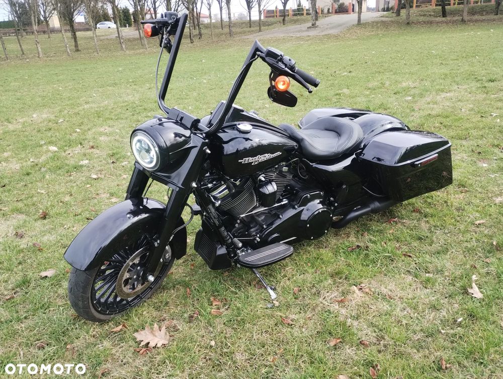 Harley-Davidson Touring Road King - 27