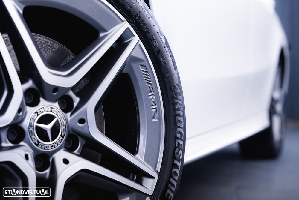 Mercedes-Benz A 250 e AMG Line - 25