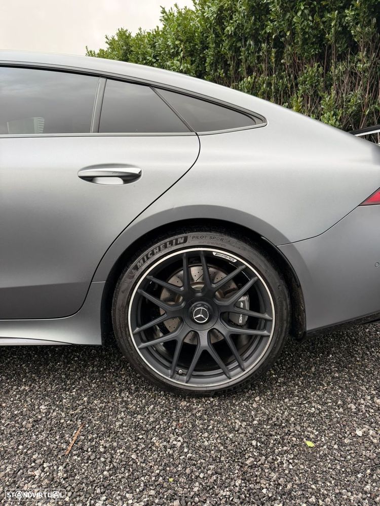 Mercedes-Benz AMG GT 53 4Matic+ - 14