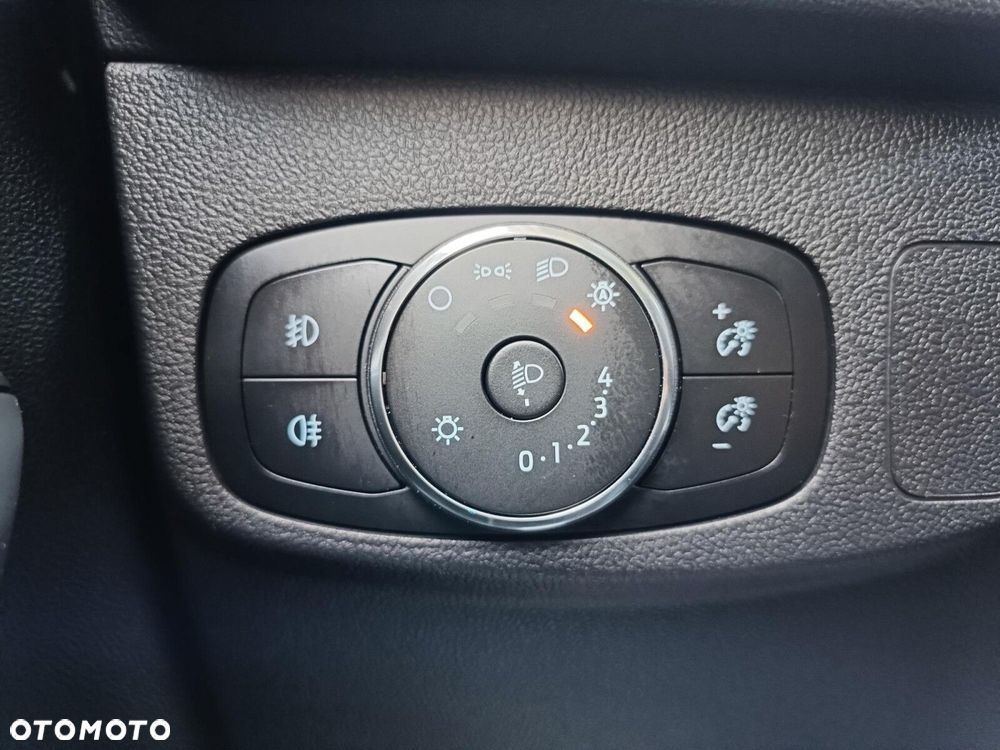 Ford Focus 1.5 EcoBlue Titanium X - 22