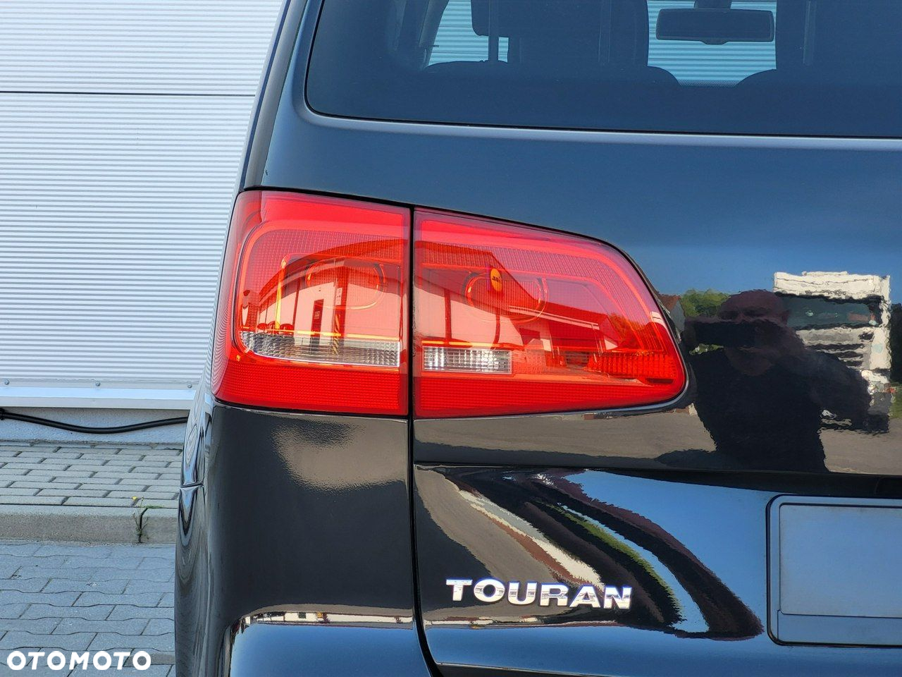 Volkswagen Touran - 11