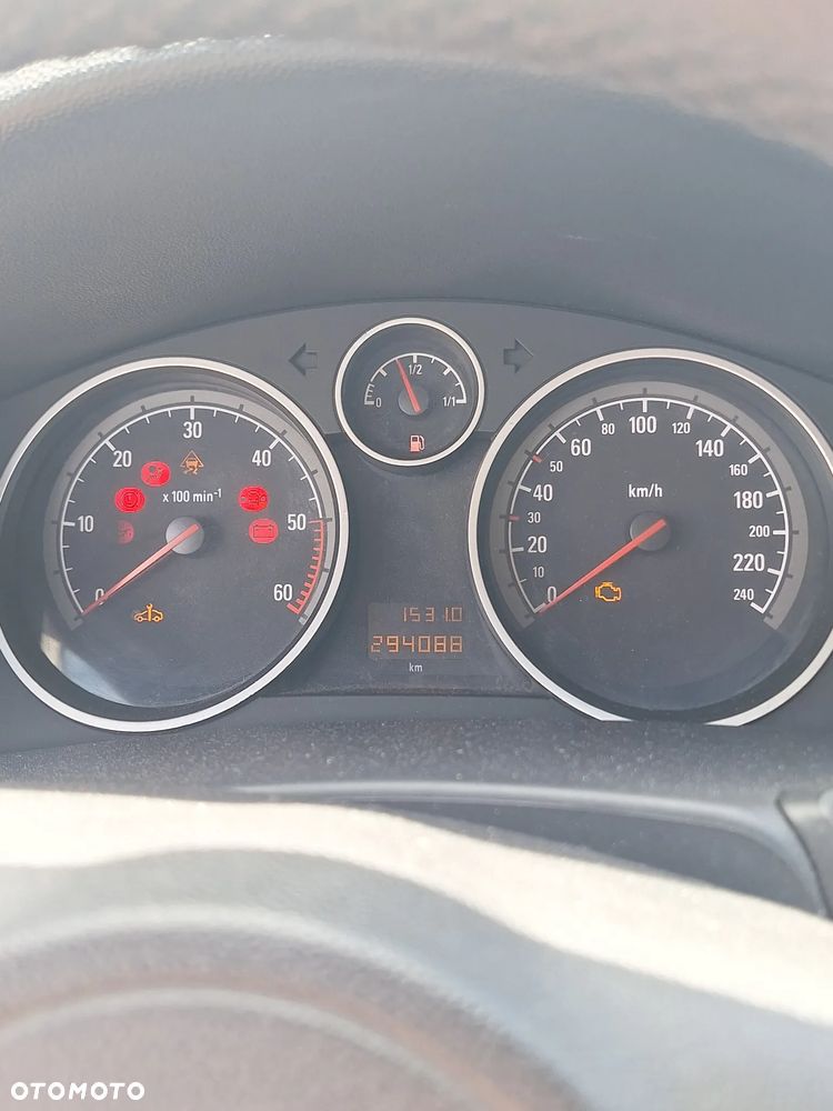 Opel Astra 1.7 CDTI Edition - 5