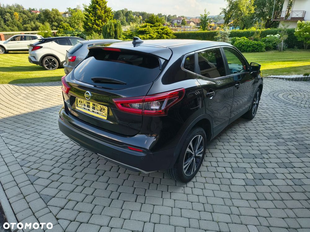 Nissan Qashqai 1.3 DIG-T DCT N-CONNECTA - 10