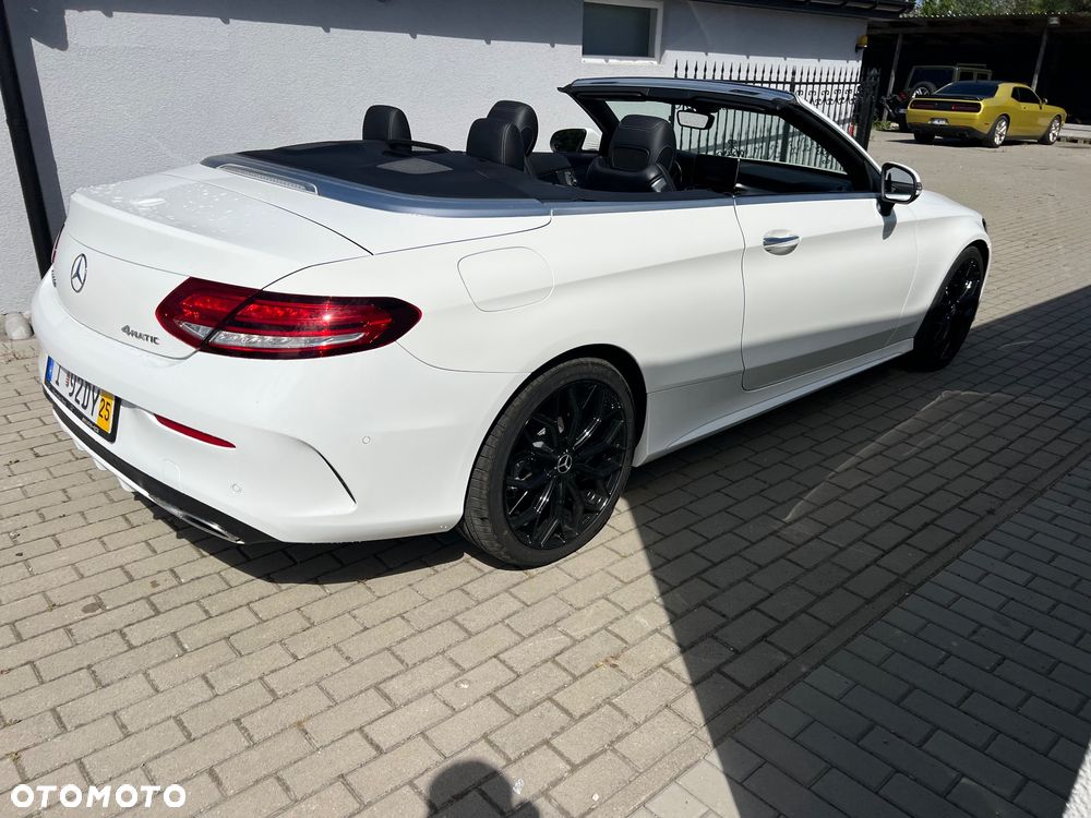 Mercedes-Benz Klasa C 300 9G-TRONIC AMG Line - 11