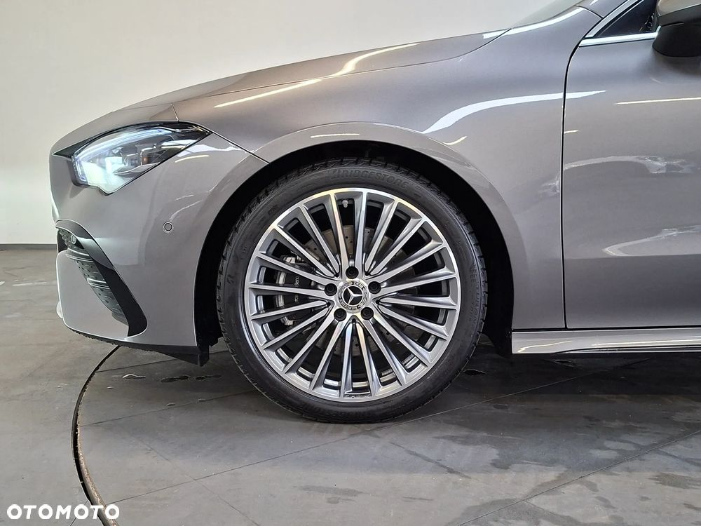 Mercedes-Benz CLA 200 AMG Line 7G-DCT - 5